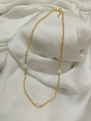Pearls and Golden Chain Necklace