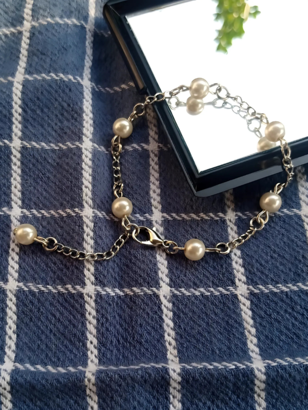 White Pearl Chain Bracelet